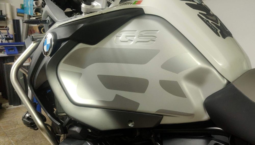 Kit autocolantes BMW GS p/ lateral depósito