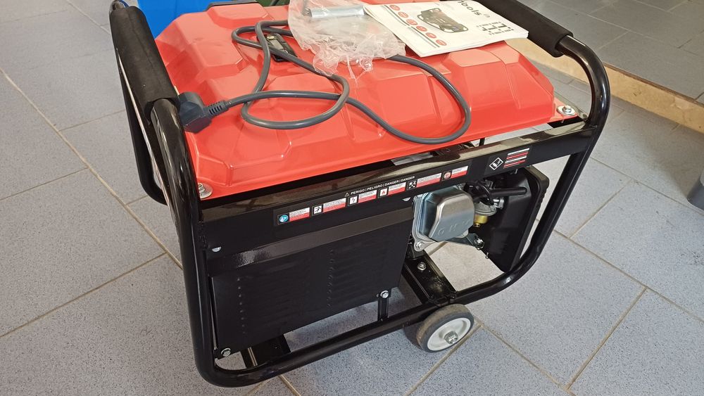 Gerador itools 2500w máximo