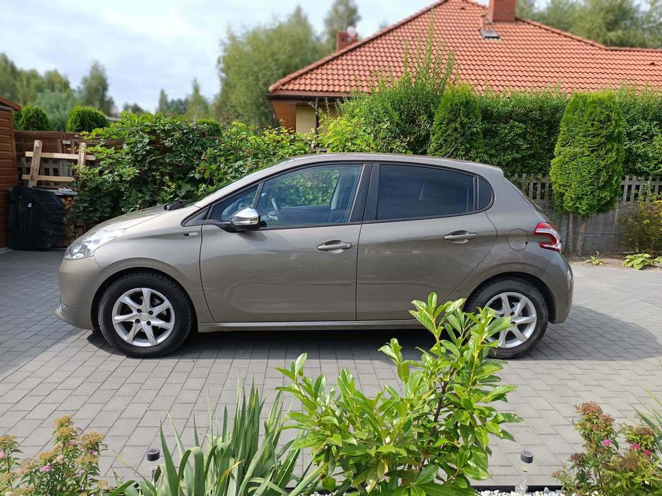 Peugeot 208 Sprzedam peugeot 208