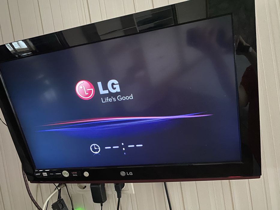 Телевізор LG діагональ 32 LD35