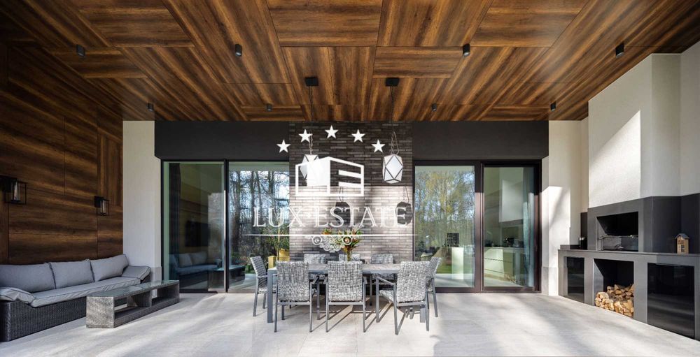 Продажа стильного, современного дома в районе лесопарка!