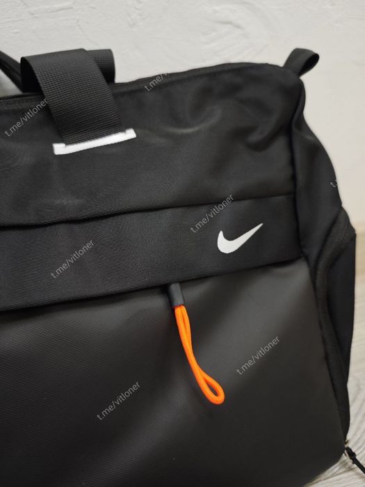 Спортивная сумка Nike Radiate Black
