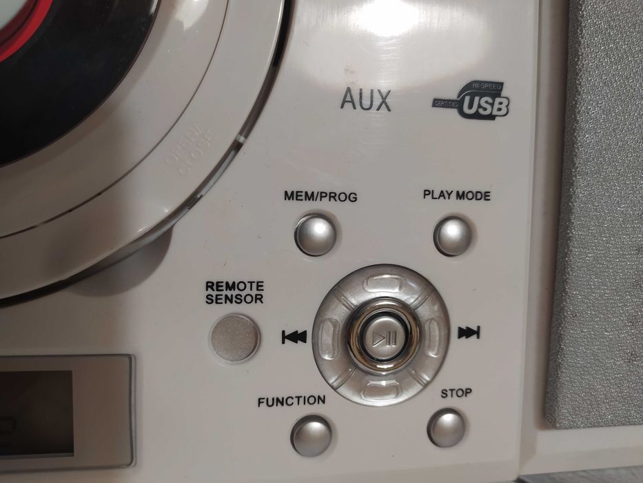Wieża AUNA MC-120 FM, CD, USB, AUX + pilot