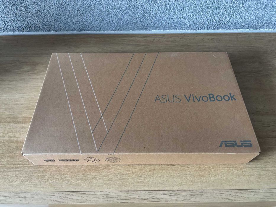 ASUS VivoBook 15