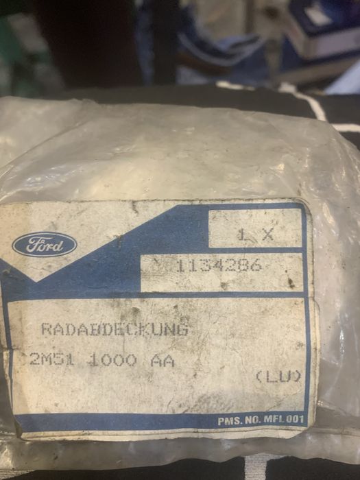 Центральни колпачек в титан оригинал