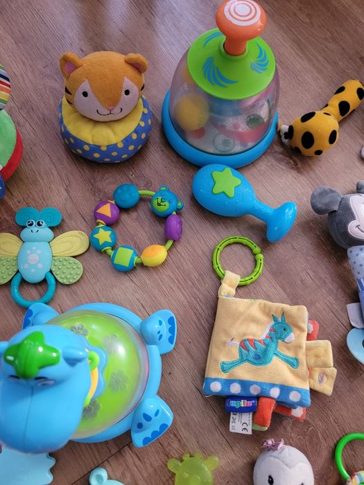 Zestaw zabawek interaktywnych ponad 30 sztuk