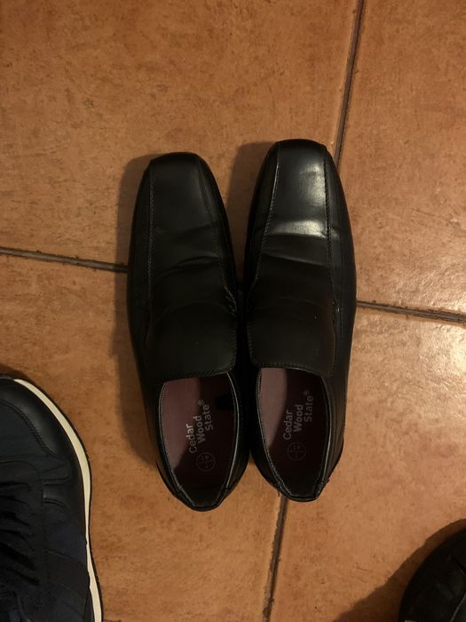 Boas pecas de roupa e usado uma vez