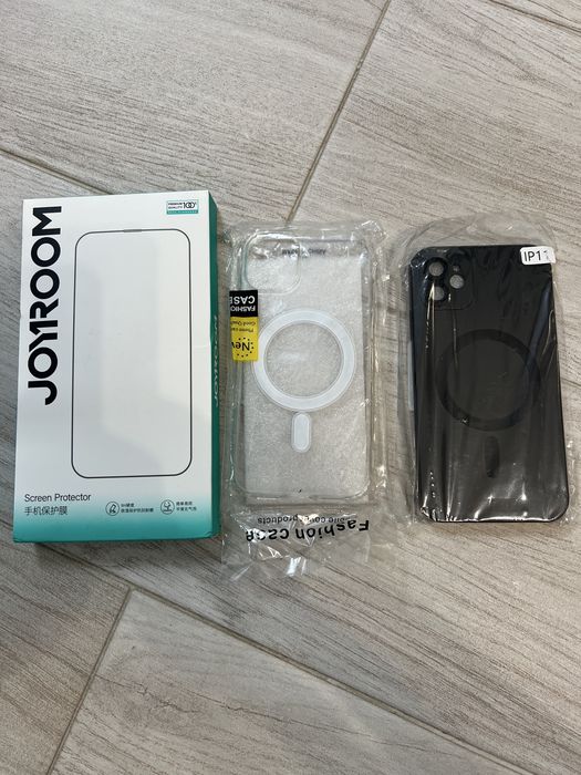 Продам стекло iphone 11