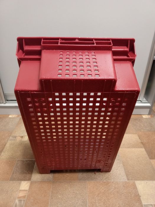 Ящик пластиковый универсальный