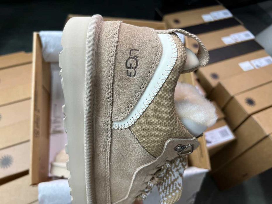 UGG Lowmel Sand-Rozmiar 39