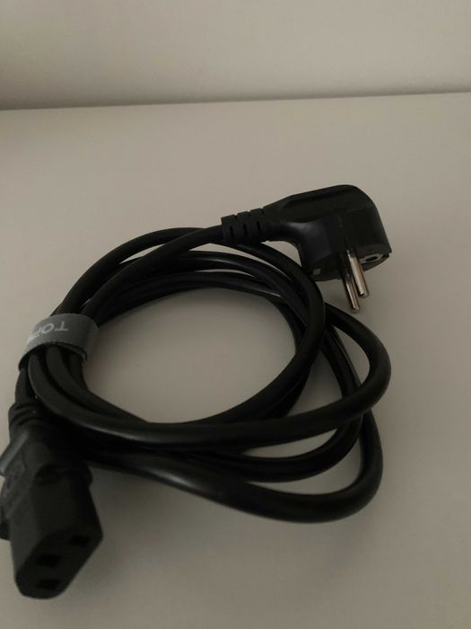 Cabo de alimentação computador