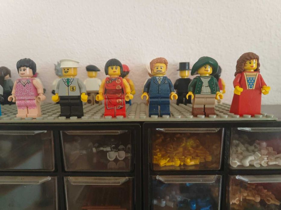 Lote Minifiguras Lego a 3€ cada