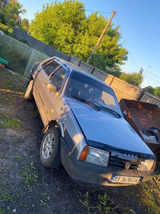 Продаю Ваз 21099