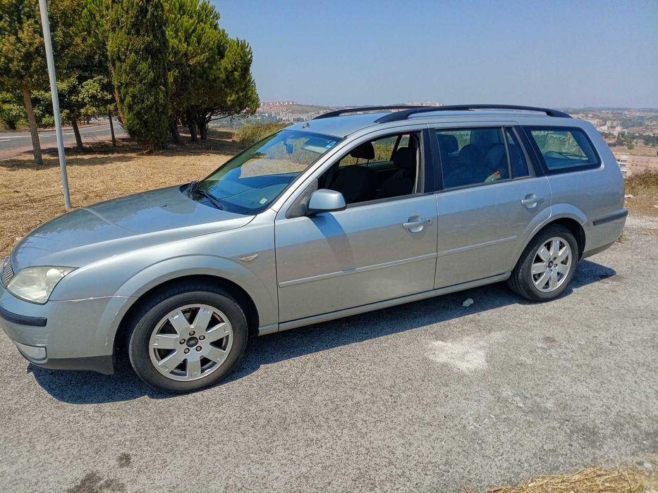 Ford Mondeo SW - 2004 foto 3