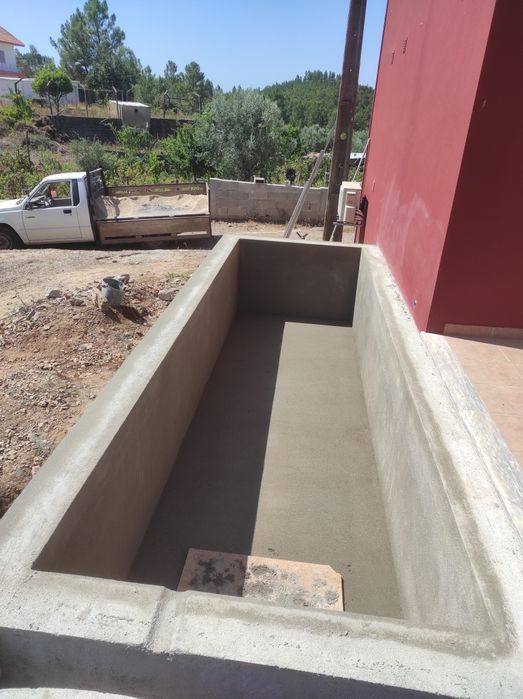 Serviços de remodelações e limpeza de terrenos