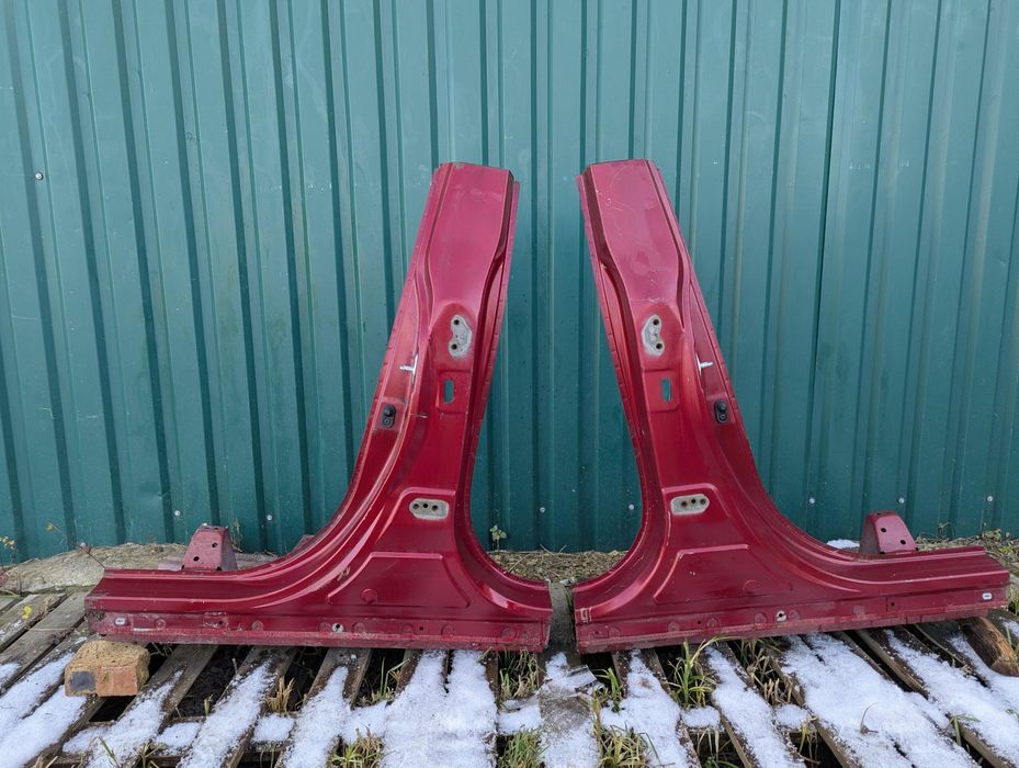 Toyota Highlander XU70 (2018-2025) стойка кузова центральна ліва права