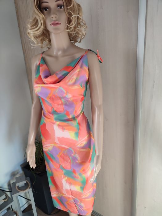 Sukienka w letnim kolorze ,wakacyjna