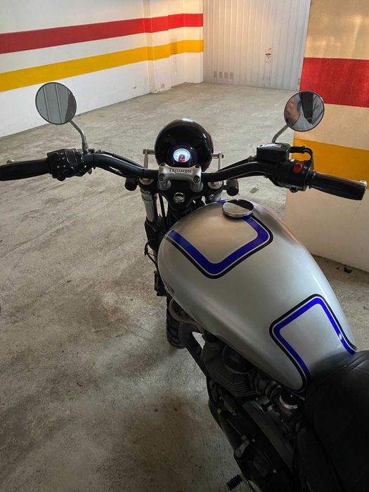 Triumph Bonneville T100