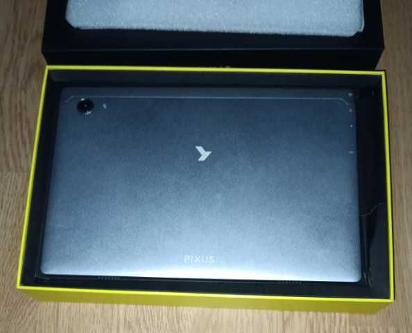 Продам планшет 10.1 Pixus Hammer