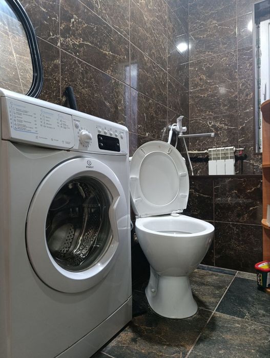 Продам.  2 к.кв.ул.Былкина.Мебель + техника.Запорожье Левое.