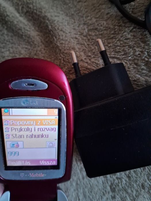 Смартфон Sony Xperia dual F3112 Gold 2 симки meizu m3s lg   LG