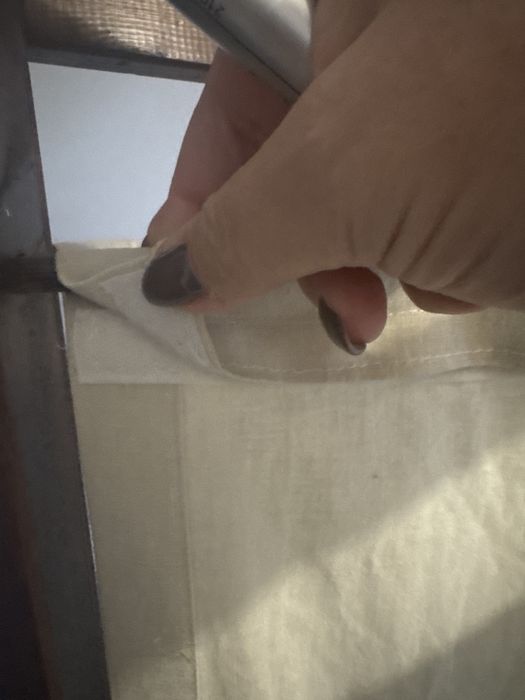 Parawan  z lnianymi zasłonkami