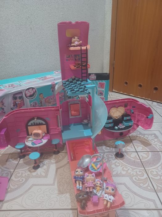 Kamper LOL że światłami i dźwiękiem