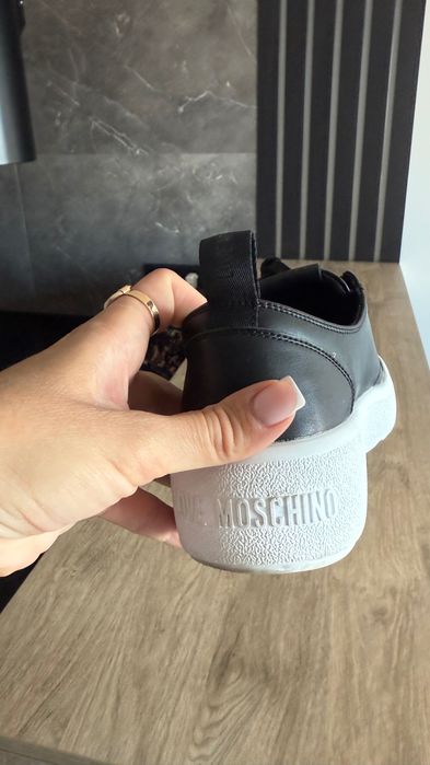 Кеди love Moschino шкіра, 40р.