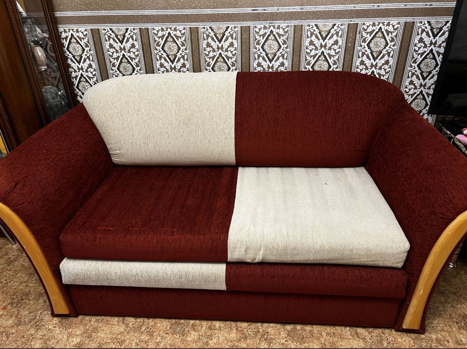 Продам гарний диван