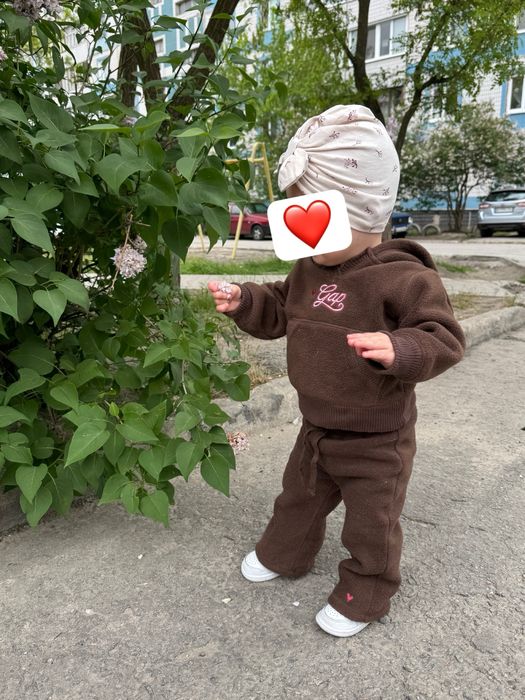 Плюшевий шоколадний костюм Gap