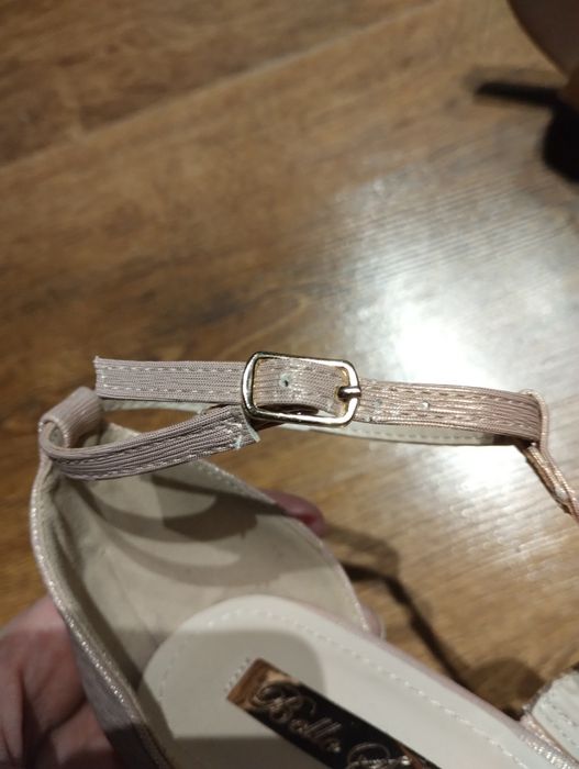 Sandałki damskie szpilki błyszczące paski Bello Star rozm 38