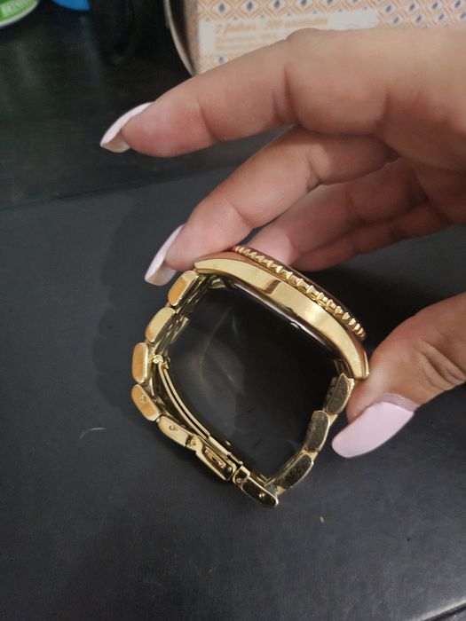 Relógio dourado Michael Kors
