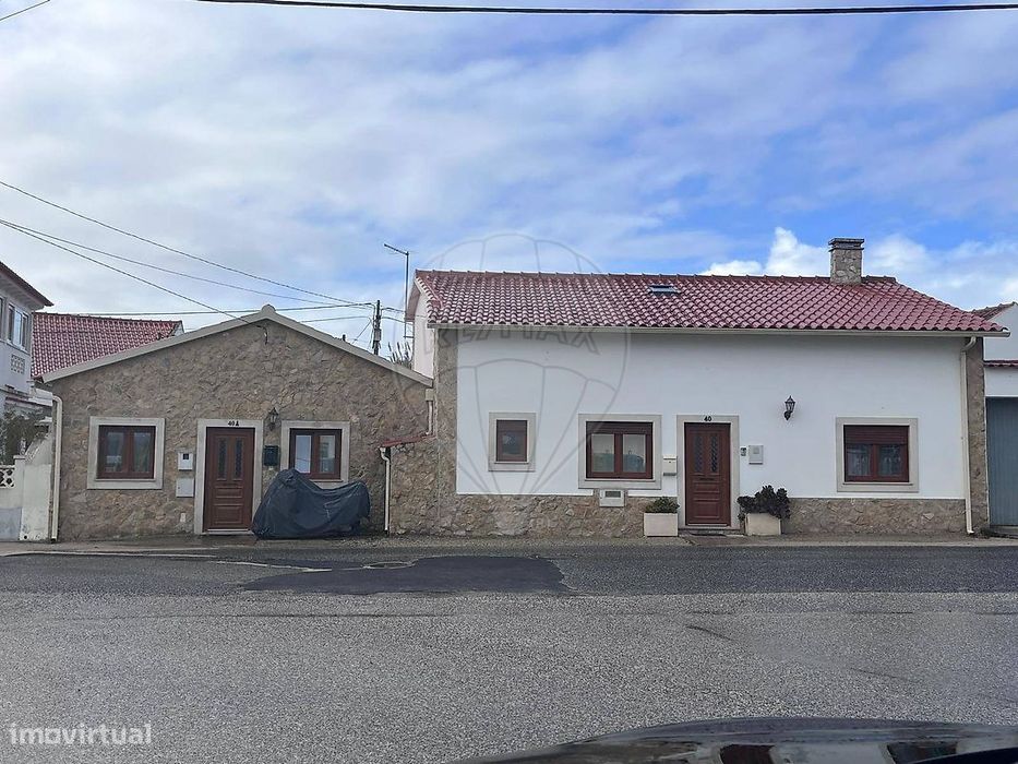 Moradia T4 para venda
