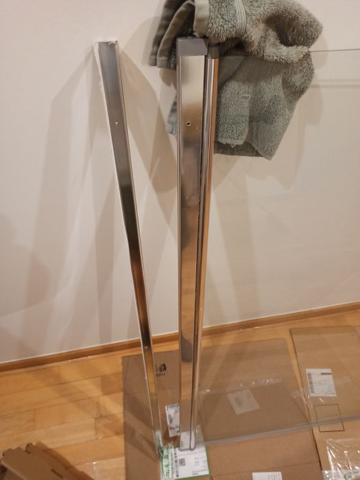 Resguardo de banheira em Vidro