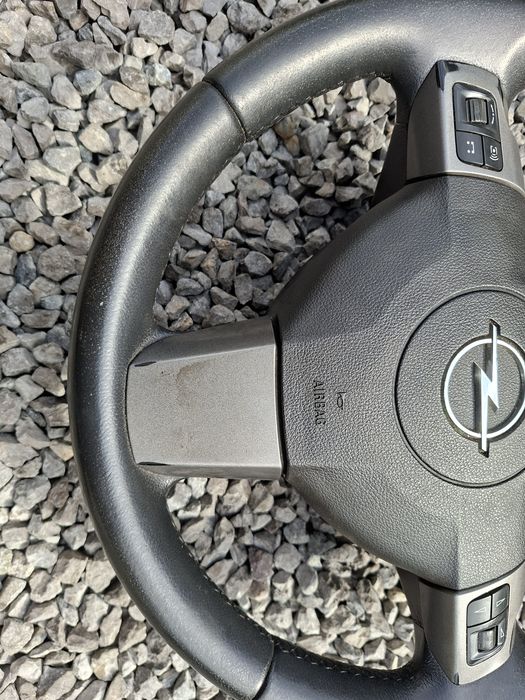 Kierownica opel vectra c lift signum Zafira b multifunkcja