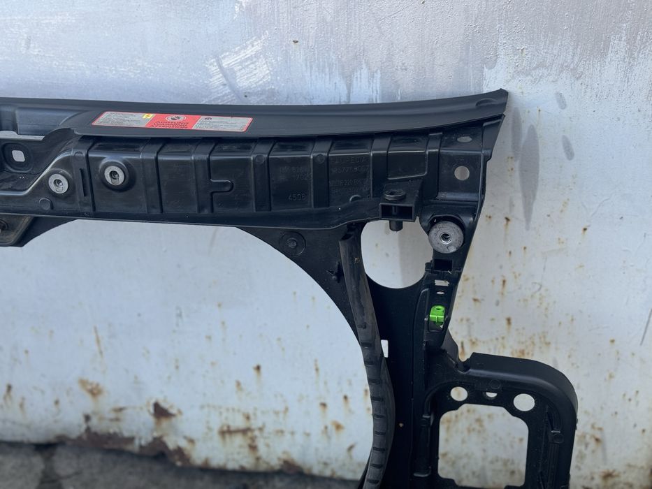 Телевізор Audi a6 c6 установочна панель ауді а6 с6 дизель бензин а6 с6