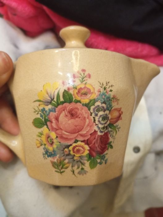 Chaleira de porcelana