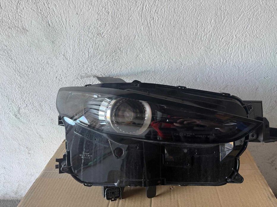 Lampa Reflektor prawy do samochodu Mazda CX-30 DPTH51030 OEM