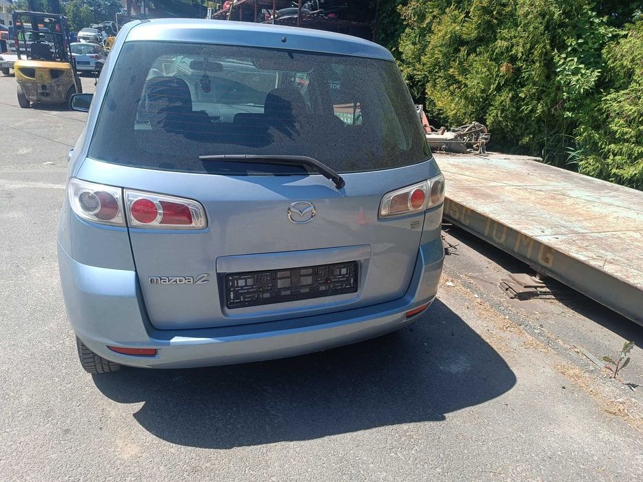 Mazda 2 na części