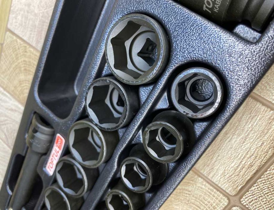 Набір ударних головок 10-32мм в ложименті Toptul