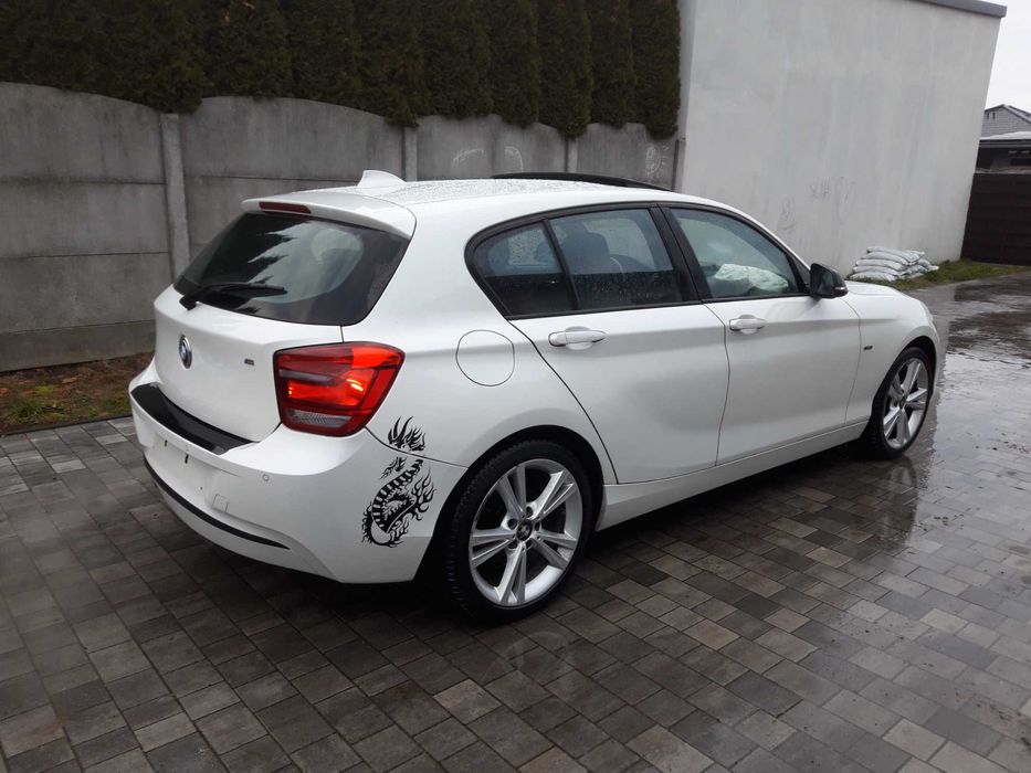 BMW 1 F20 118i Sport Edition Biala perła