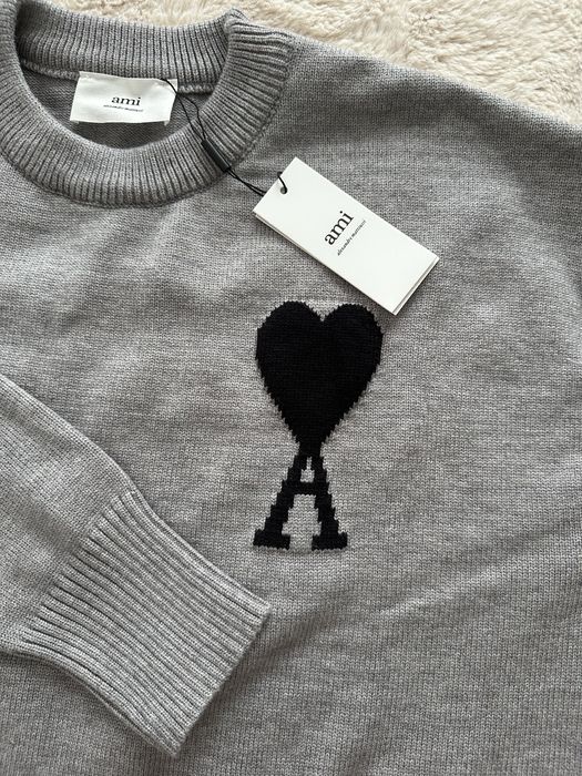 Sweat Ami nova original.