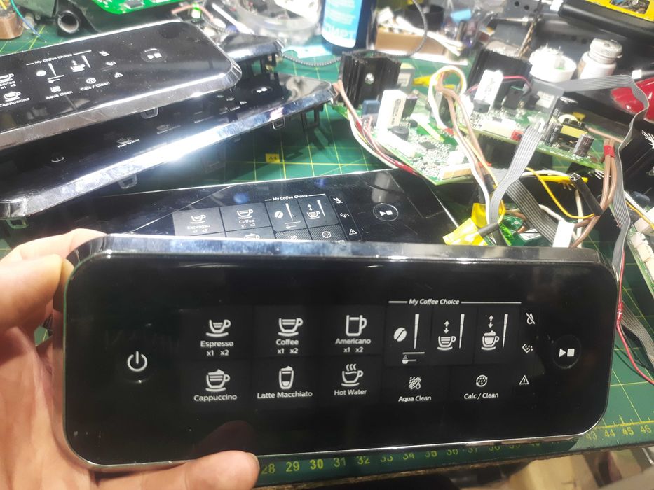 Ремонт плати кавомашини Saeco, Phillips.