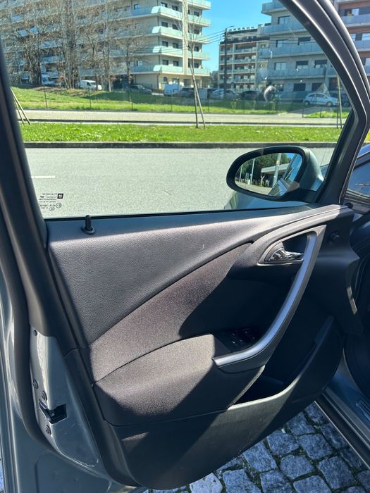 Opel Astra 1.3 CDTI Cosmo