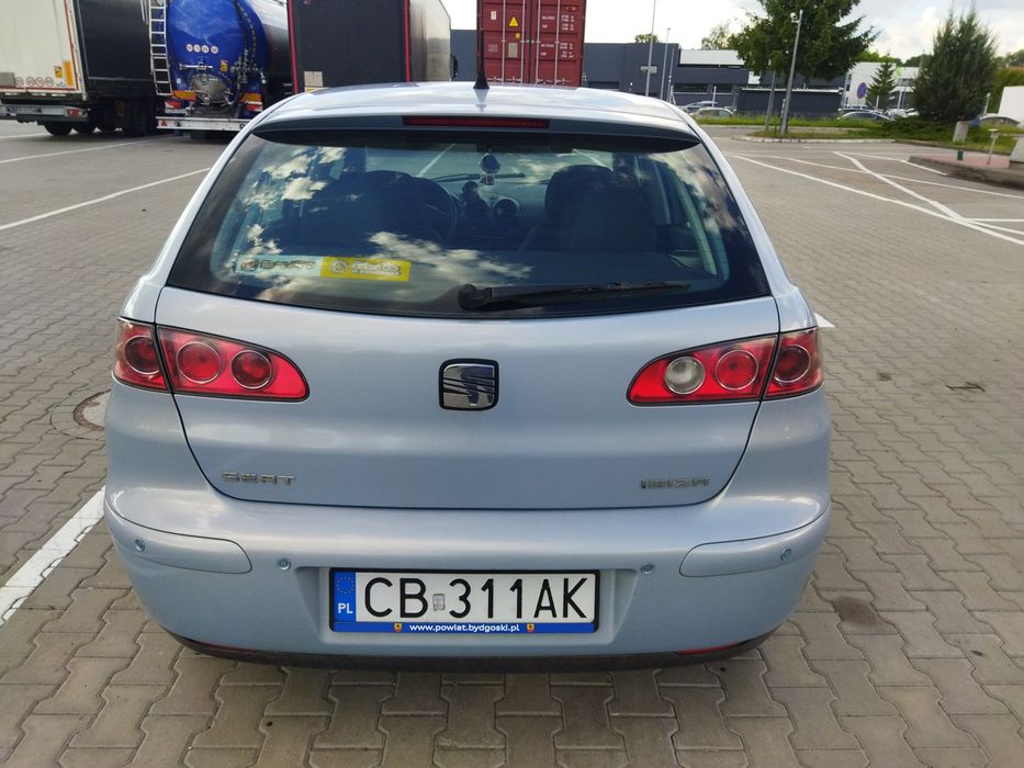 Seat Ibiza 1.4 benzyna rok 2003 sprawna klima ekonomiczne auto