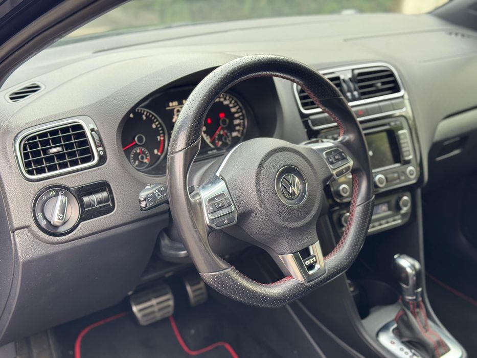 Volkswagen Polo GTI автомат