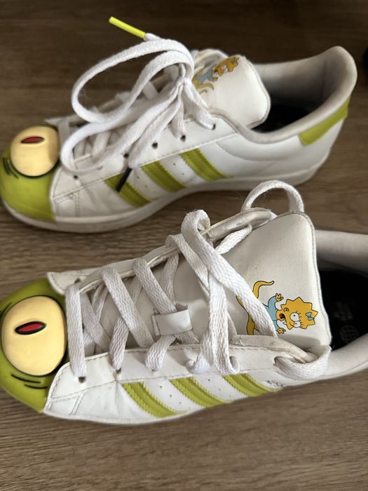 Buty Adidas, simpsons jak nowe. Rozmiar 38.