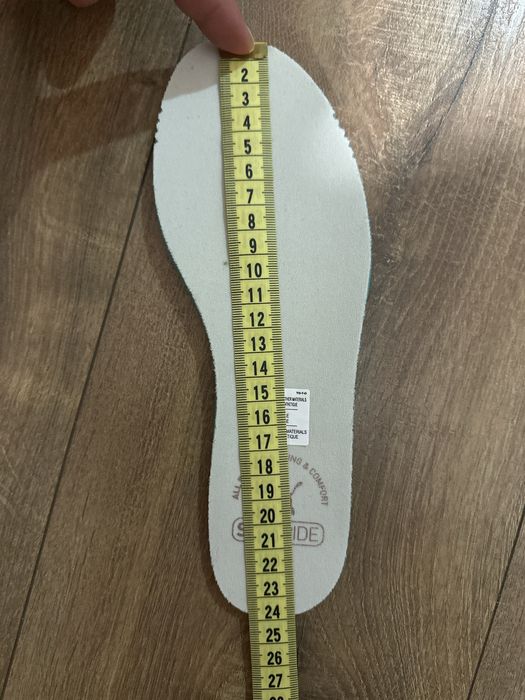 Кросівки  PUMA нові