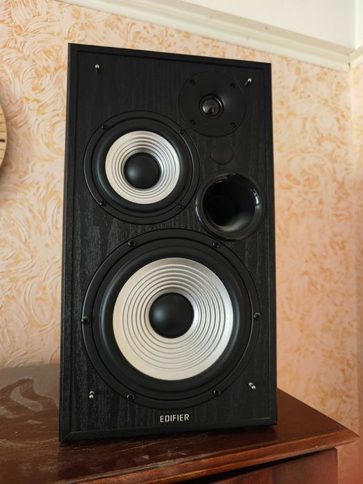 Колонки Edifier R2750DB