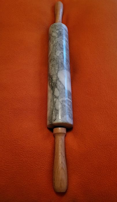 Wałek z kamienia marmurowego